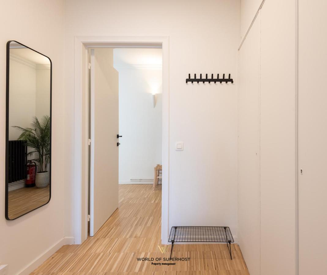 Luxurious Apartment Next To The Sea And City Centre With Free Parking Space Oostende Exterior foto